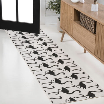 Liana Casual Coastal Flamingos Two-tone Indoor/Outdoor Area Rug